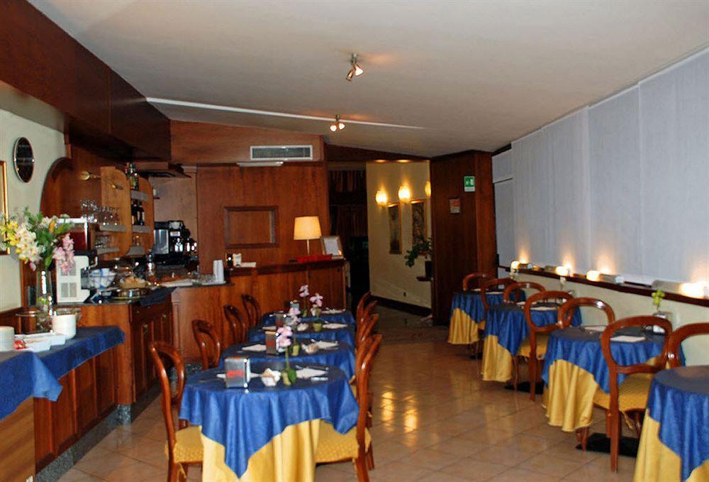 Certosa Hotel Milan Exterior photo