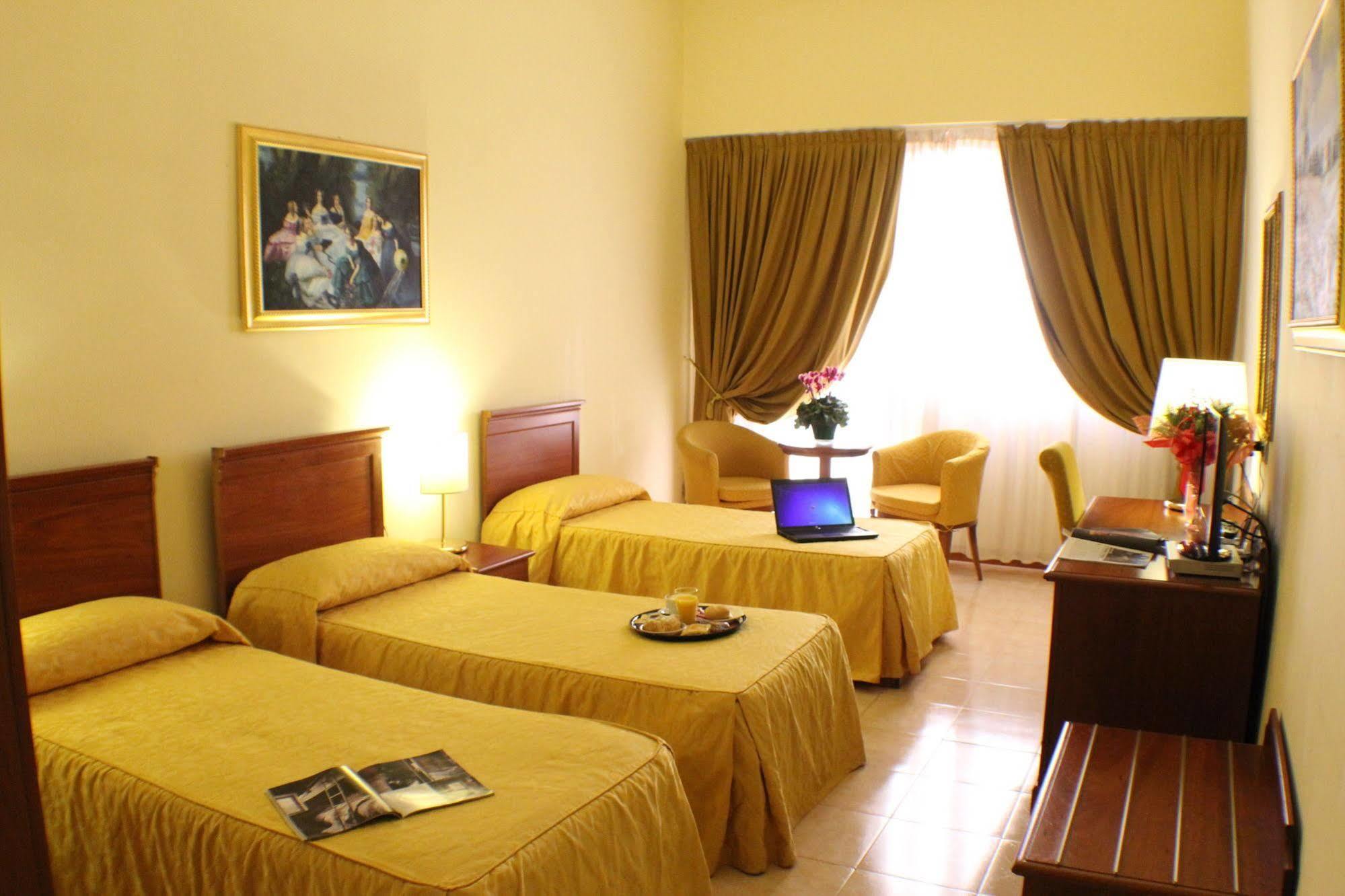 Certosa Hotel Milan Exterior photo
